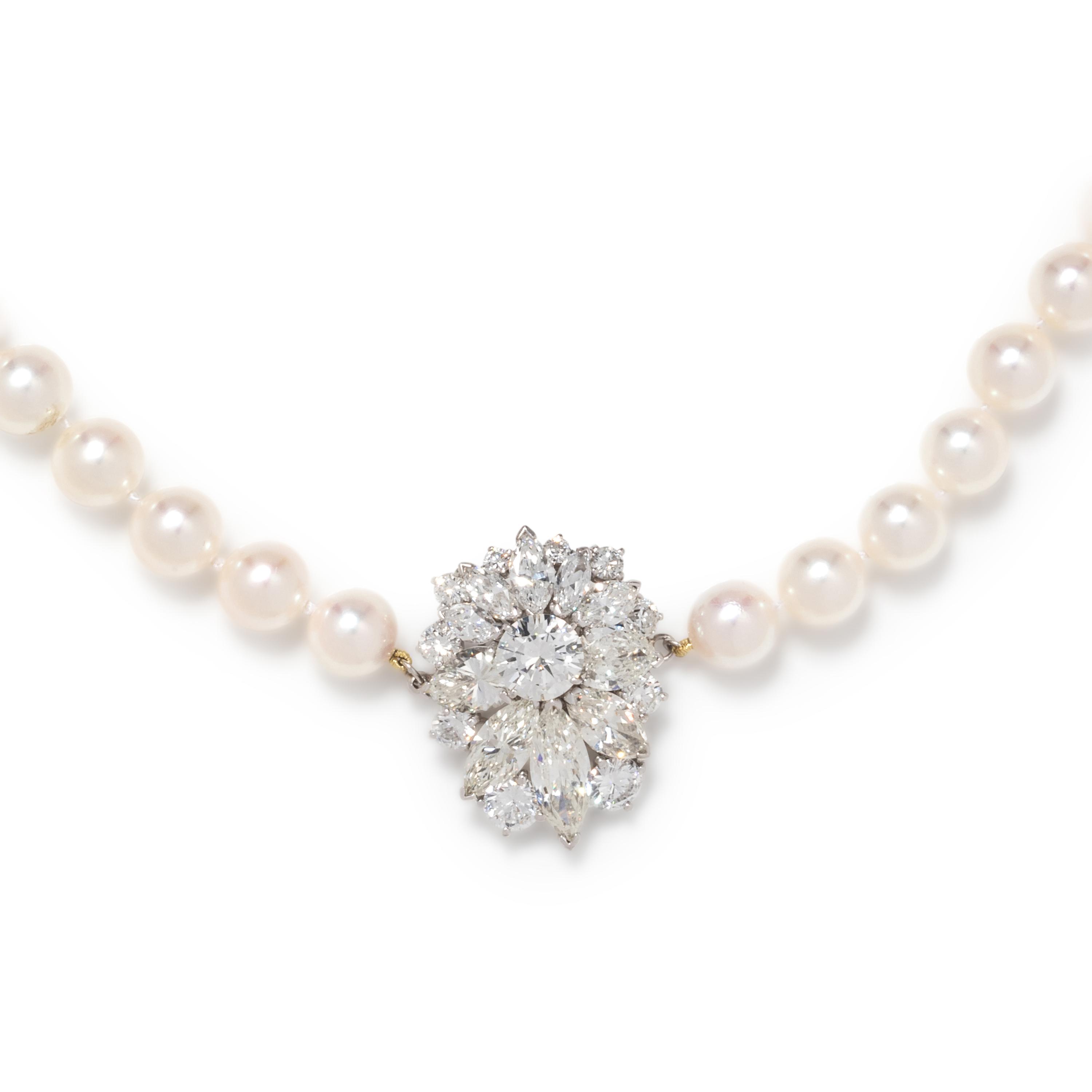 DIAMOND AND CULTURED PEARL NECKLACE