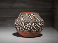 Acoma Polychrome Pottery Jar