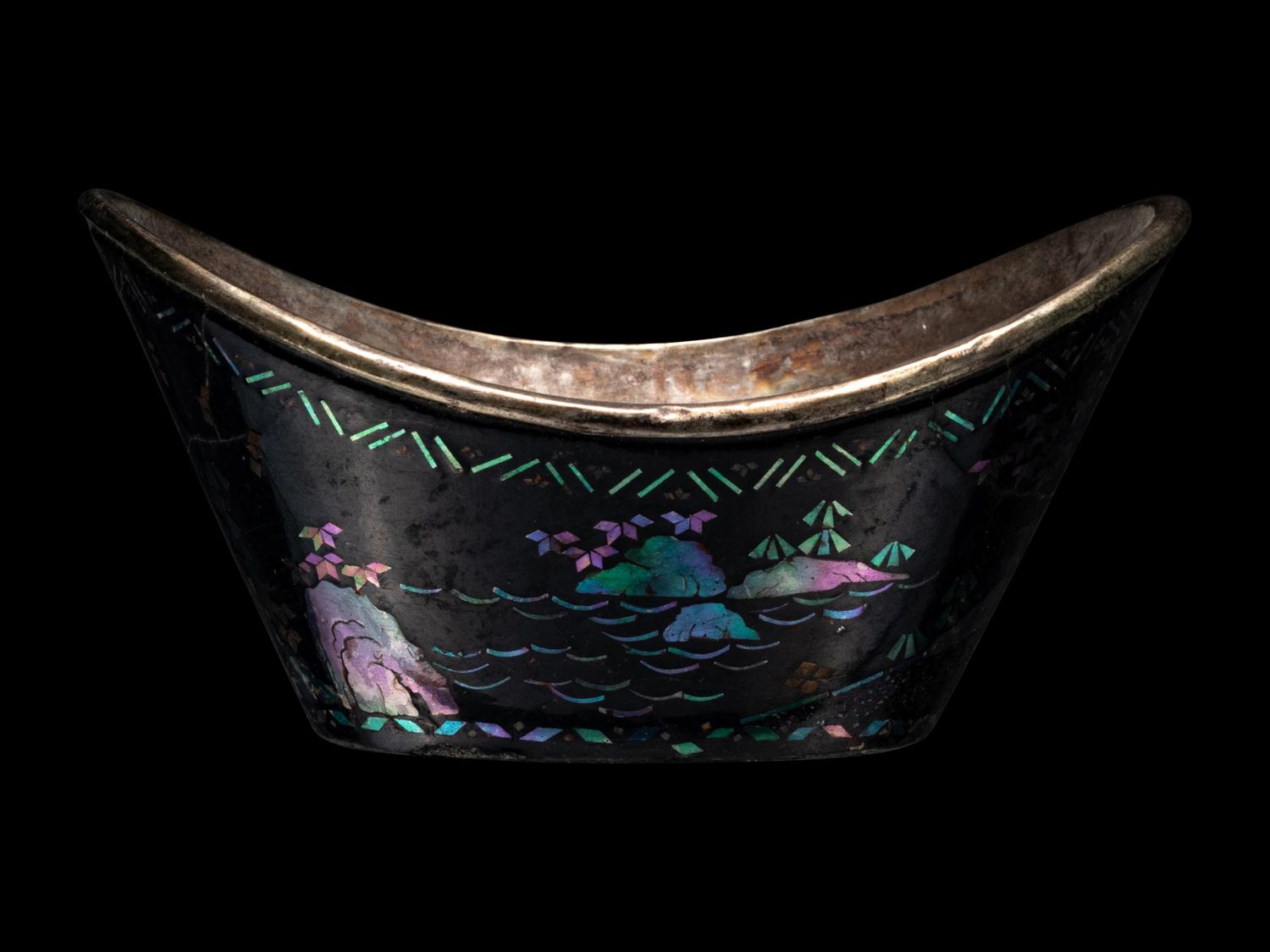 A Set of Six Mother-of-Pearl Inlaid Black Lacquer Ingot-Form Cups