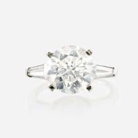 A diamond solitaire