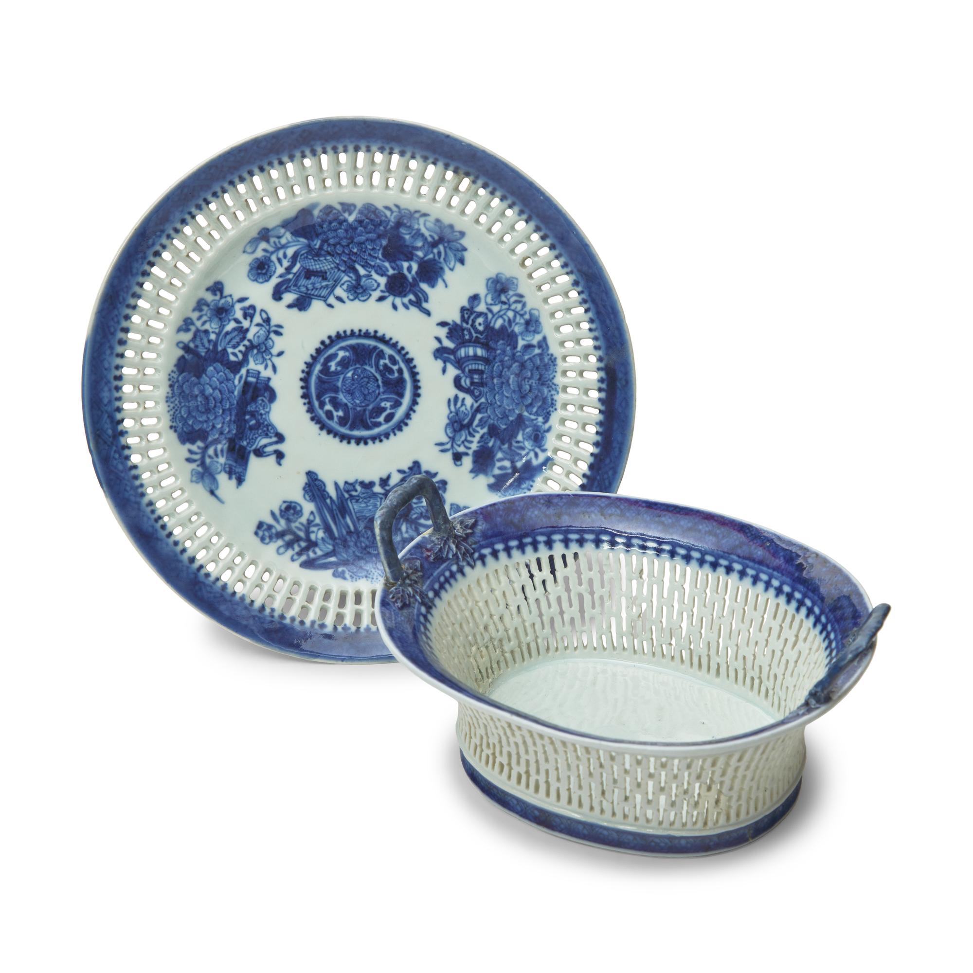 A Group of Five Chinese Export Porcelain Fitzhugh Tablewares