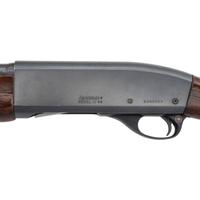 ** Lot of 2 Semi-Auto Shotguns Including: Remington and Universal