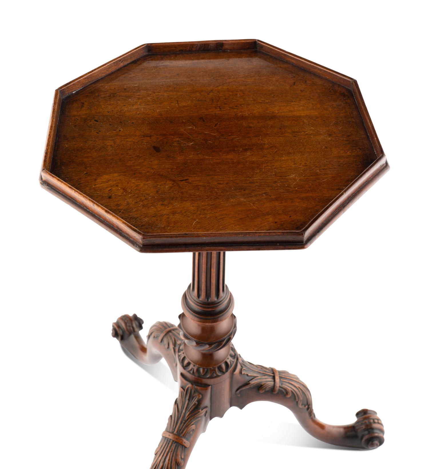 A George III Mahogany Kettle Stand