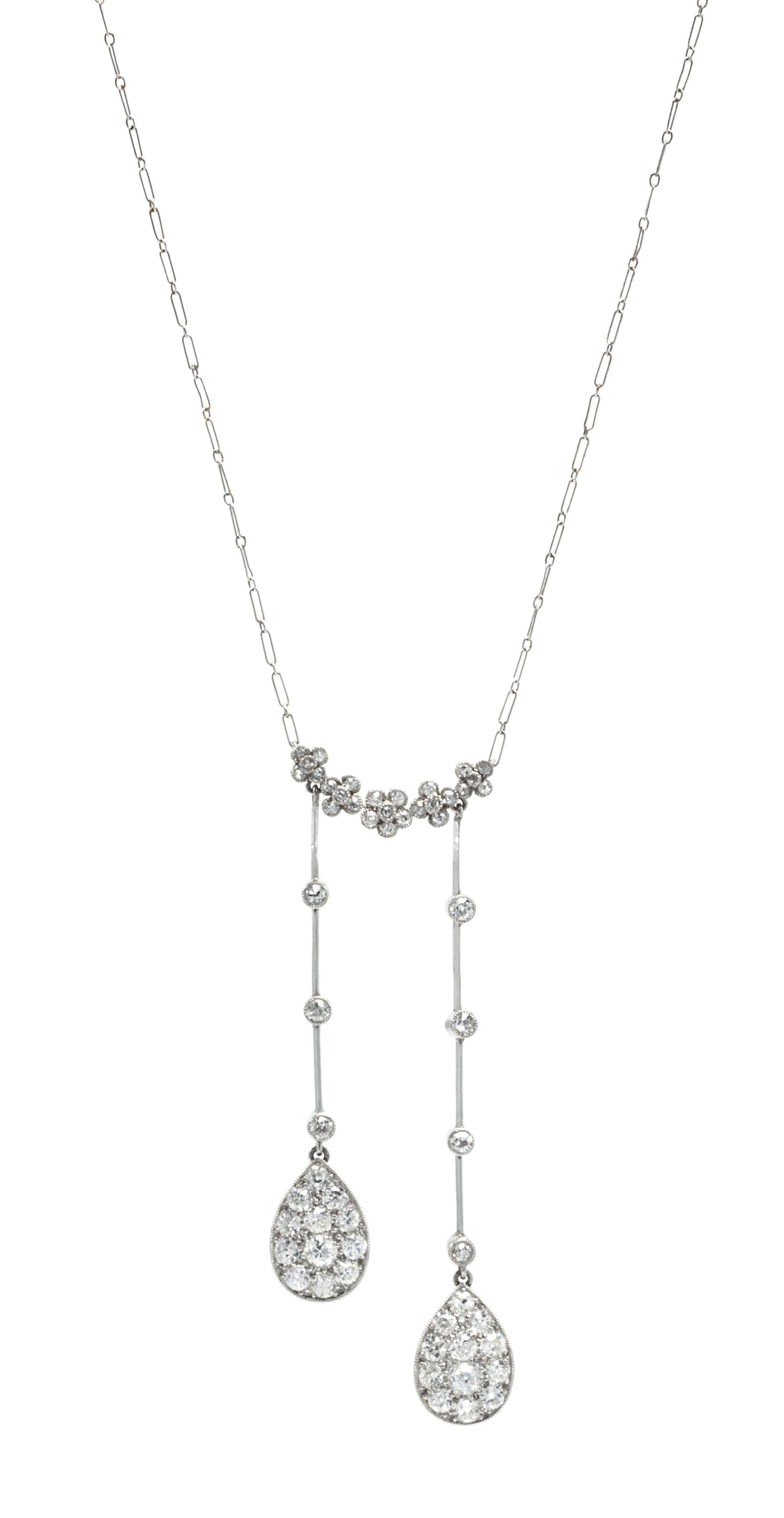 An 18 Karat White Gold and Diamond Négligée Necklace, 3.90 dwts.