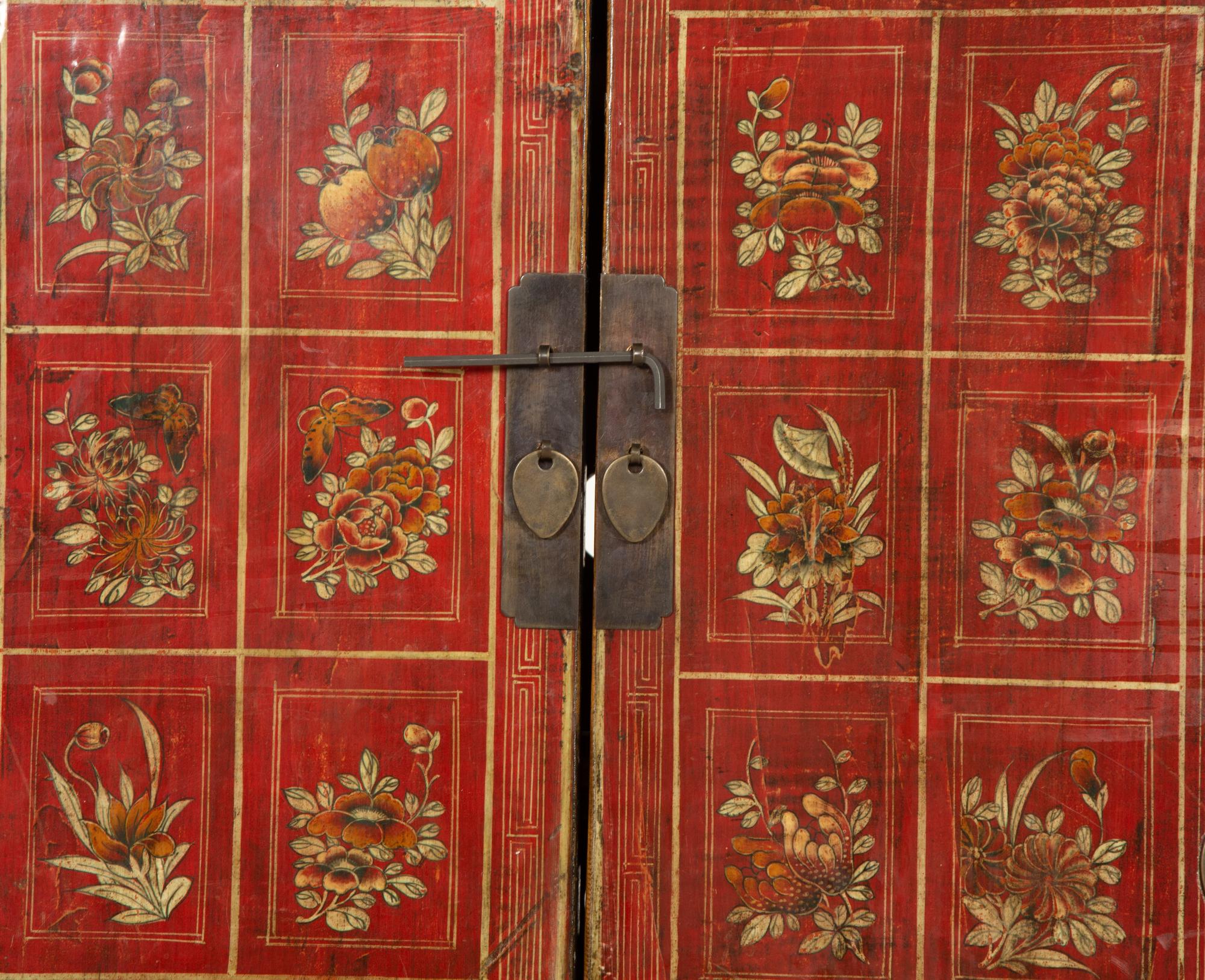 A Chinese Export Lacquer Cabinet