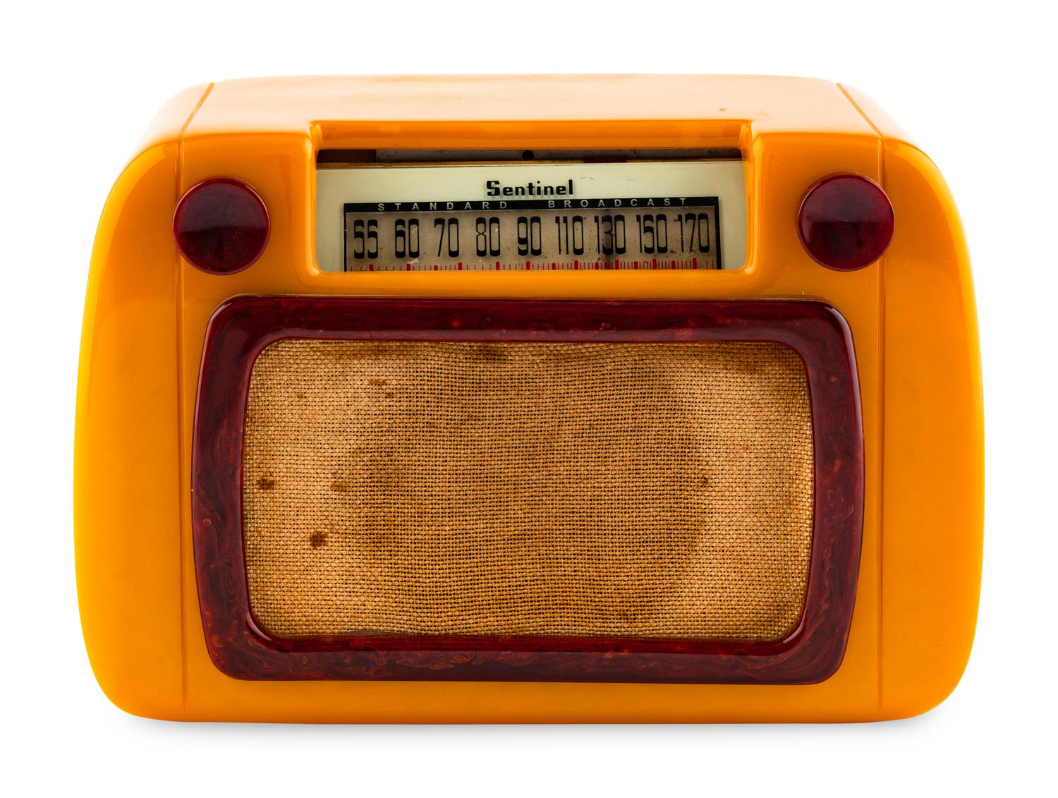 A Sentinel 284NI Radio