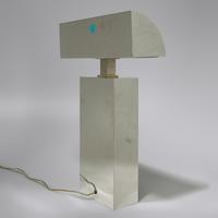 Sculpture table lamp