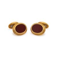 YELLOW GOLD AND CARNELIAN CUFFLINKS