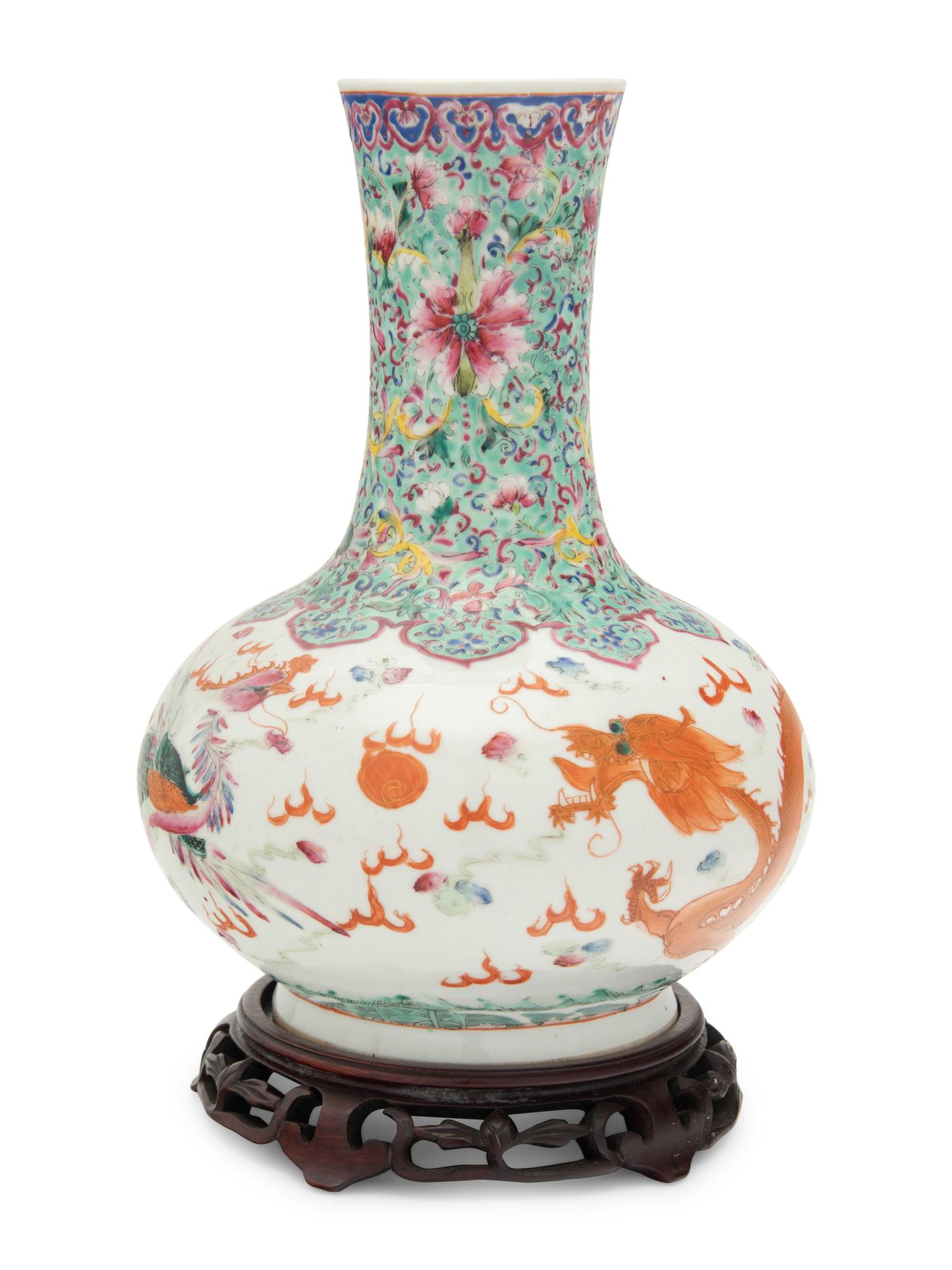 A Chinese Famille Rose Porcelain 'Dragon and Phoenix' Vase