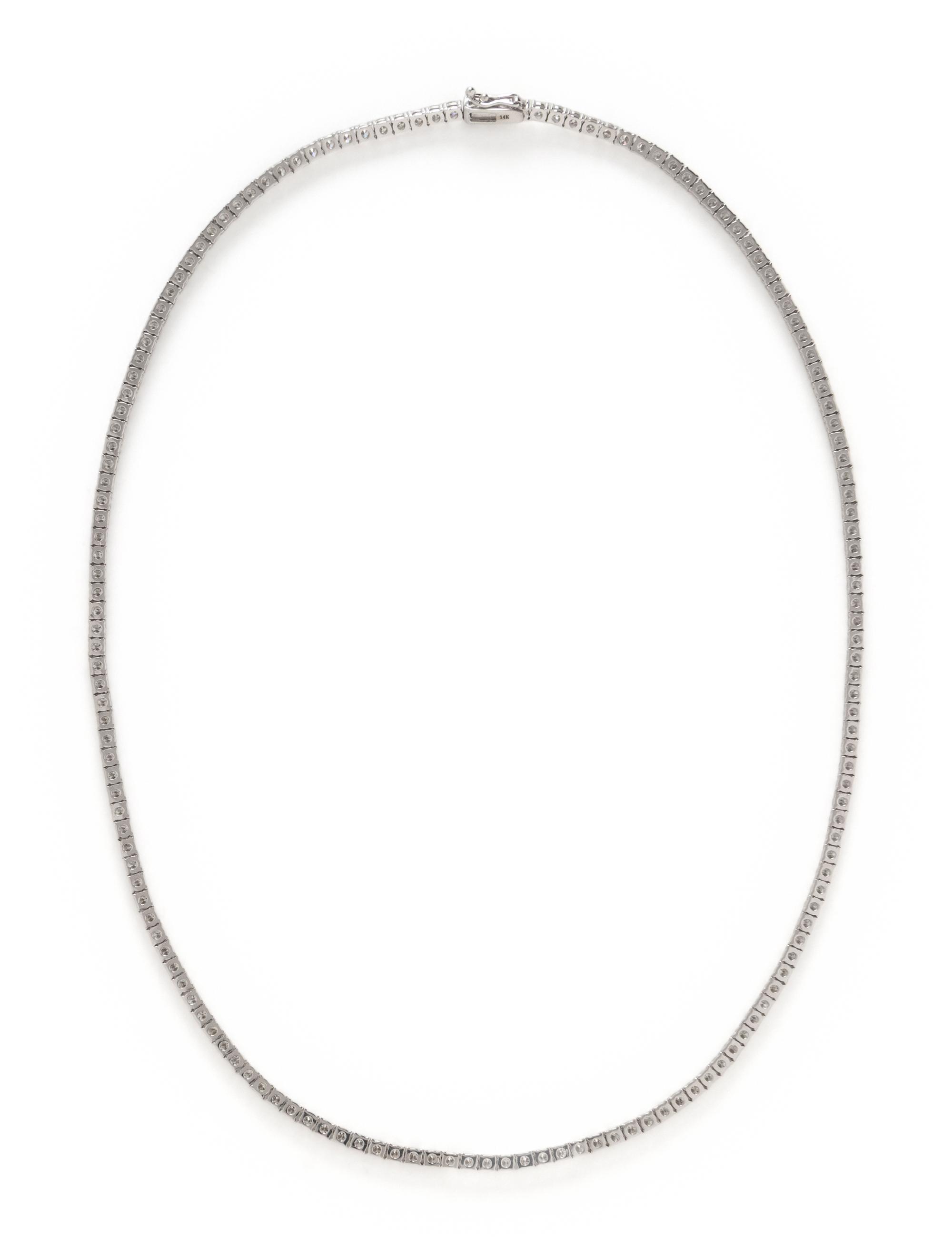 DIAMOND LINE NECKLACE
