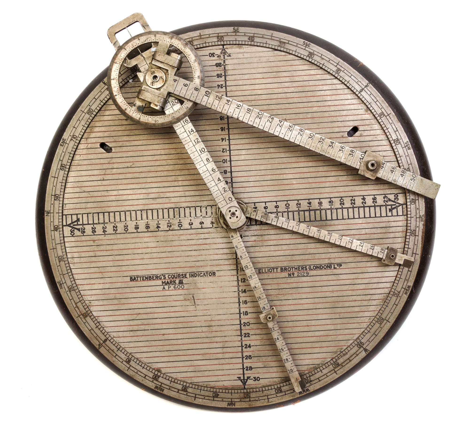 A Battenberg's Maritime Course Indicator Mark III Diameter 13 inches. — ELLIOTT BROS., LONDON, EARLY 20TH CENTURY