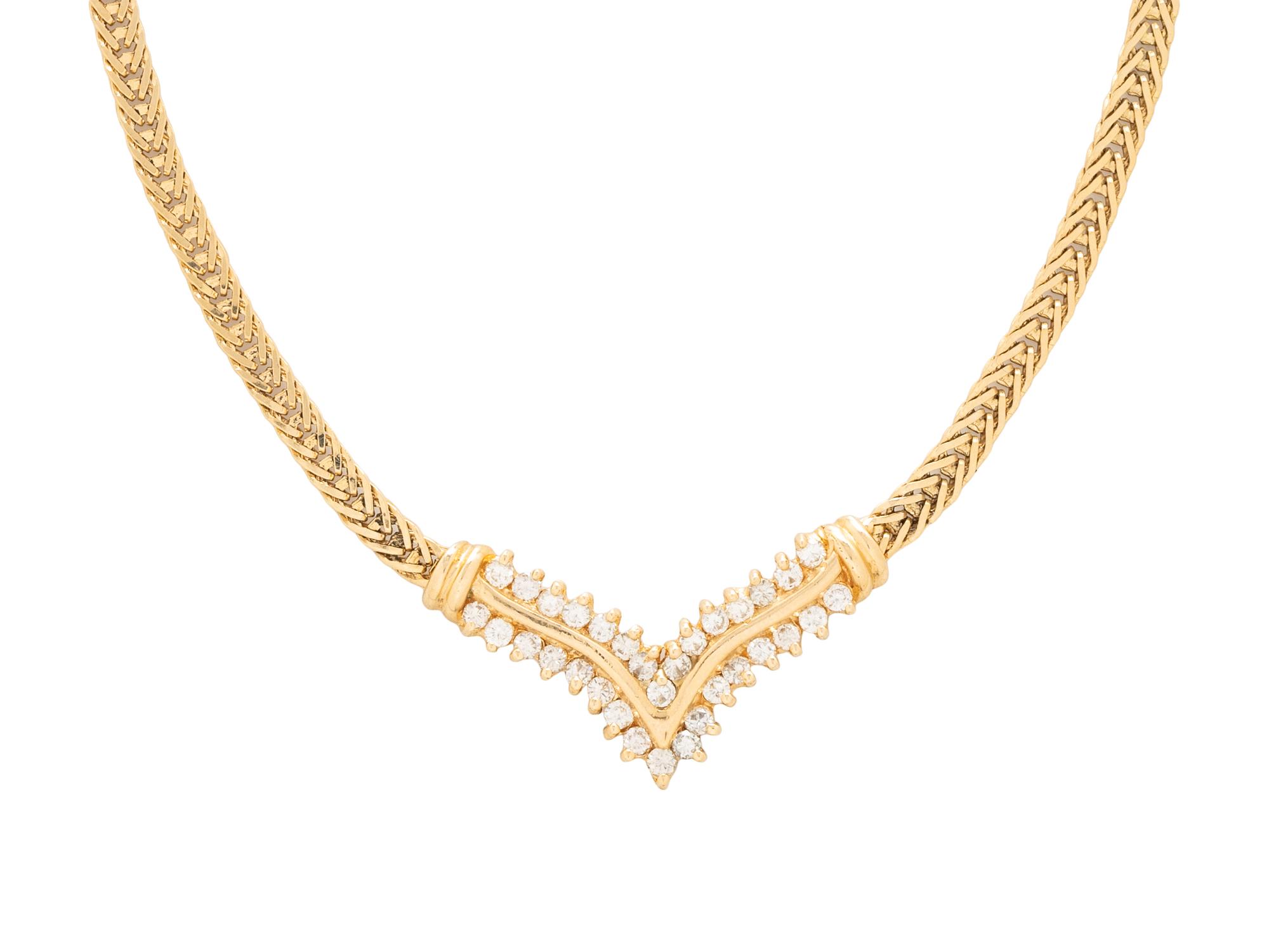 YELLOW GOLD AND DIAMOND NECKLACE