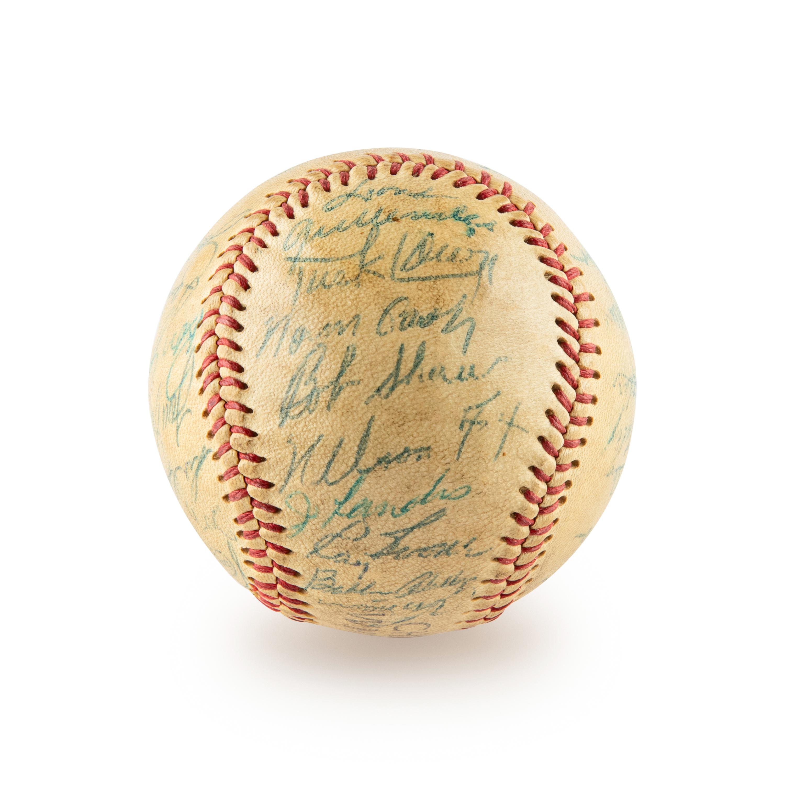 A 1958 Chicago White Sox Team Signed Autograph Baseball Including Nellie Fox (Beckett Authentication Services) - 29 Signatures