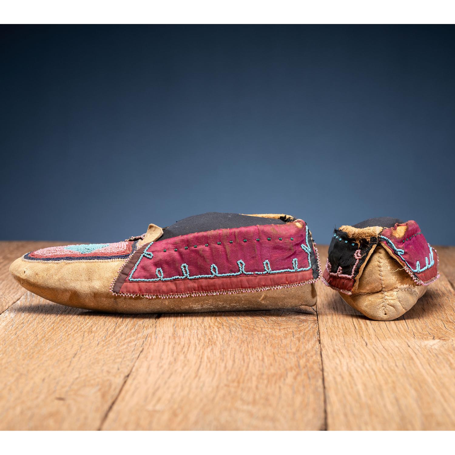Lenape Beaded Hide Moccasins