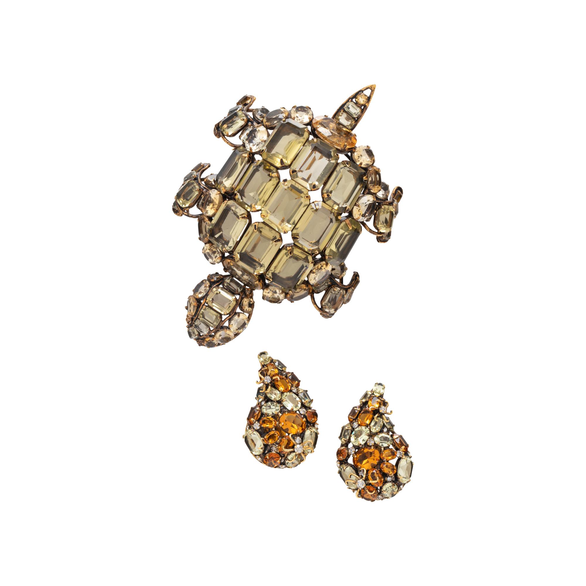 IRADJ MOINI, CITRINE TURTLE PIN AND CLIP EARRINGS