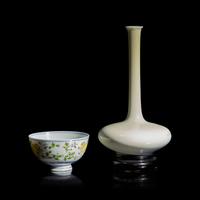 A Japanese Enameled Porcelain Cabinet Vase, Kato Tomotaro and a Small Bowl, Seifu Yohei