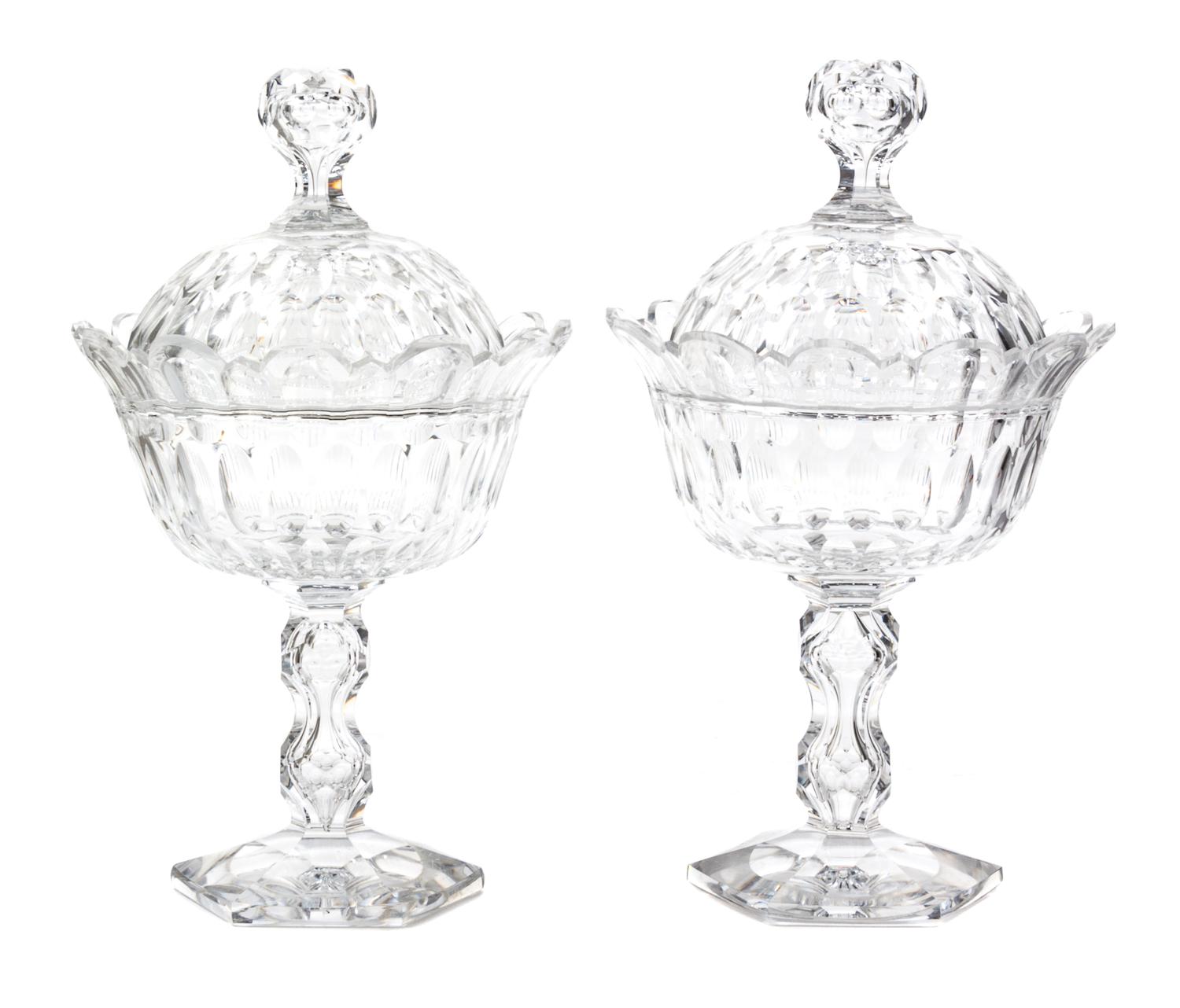 A Pair of English or Irish Cut Glass Urns and Covers Height 11 inches. — LATE 19TH/EARLY 20TH CENTURY