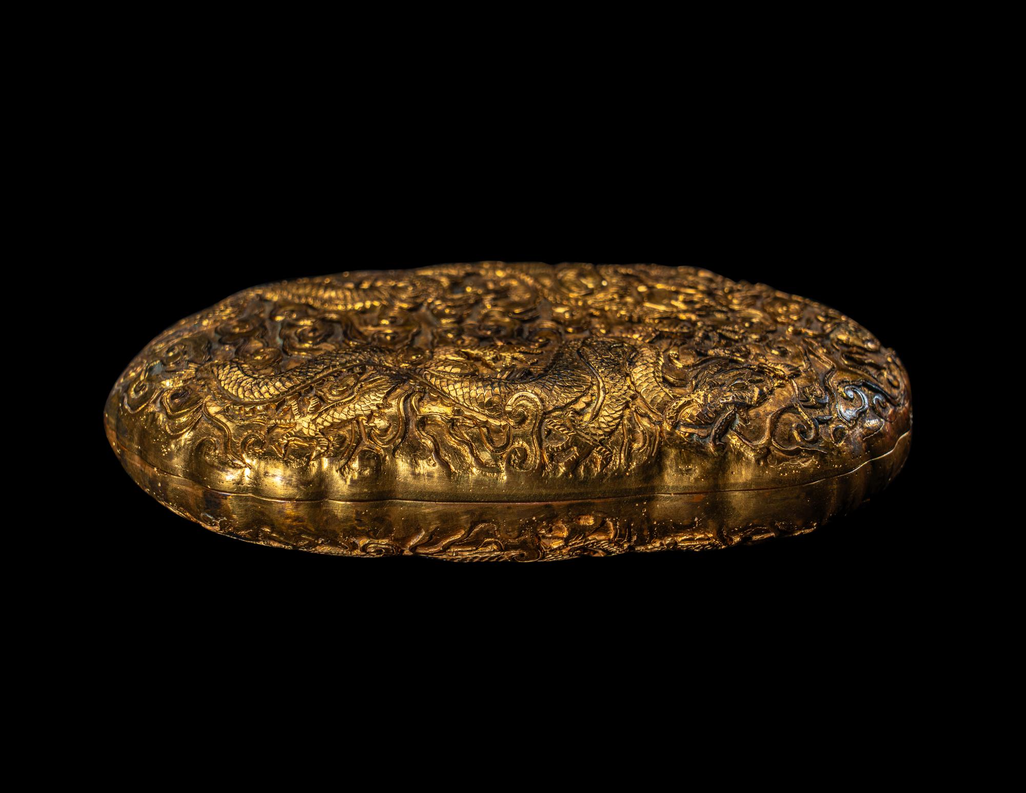 A Chinese Gilt Bronze 'Dragon' Two-Part Tally