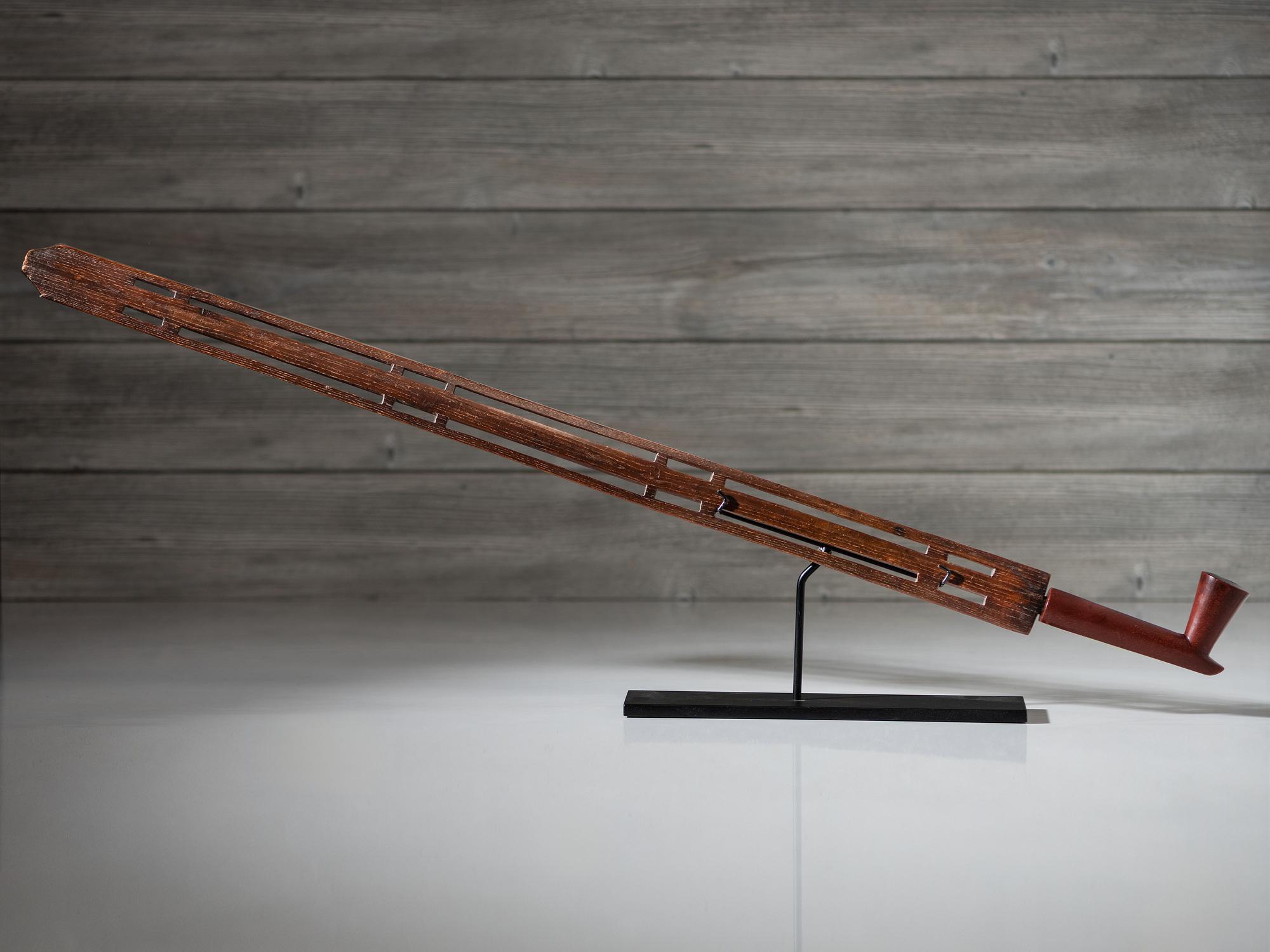 Eastern Great Lakes Calumet Stem, with Catlinite Pipe Bowl