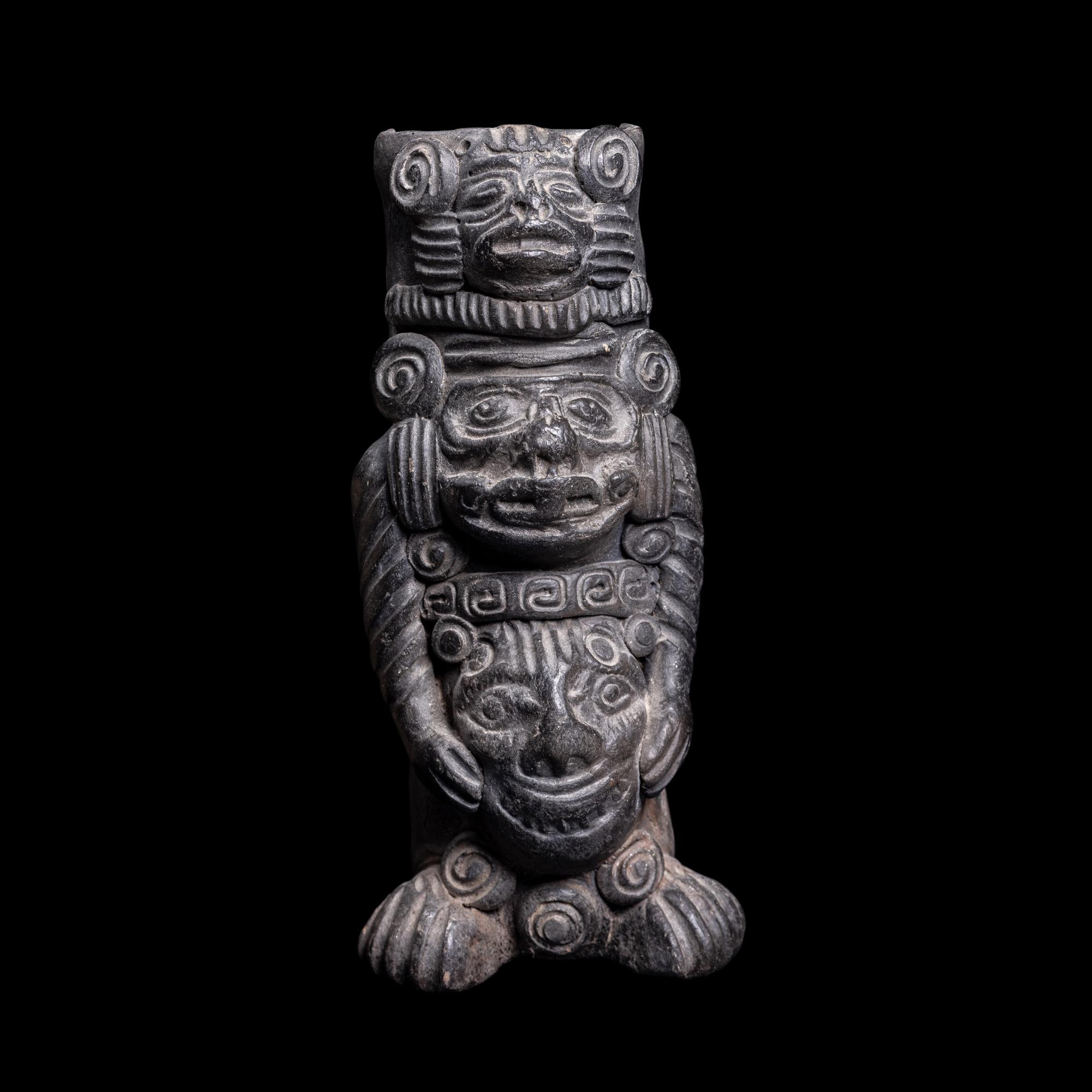 Nineteen Costa Rican and Panamanian Objects