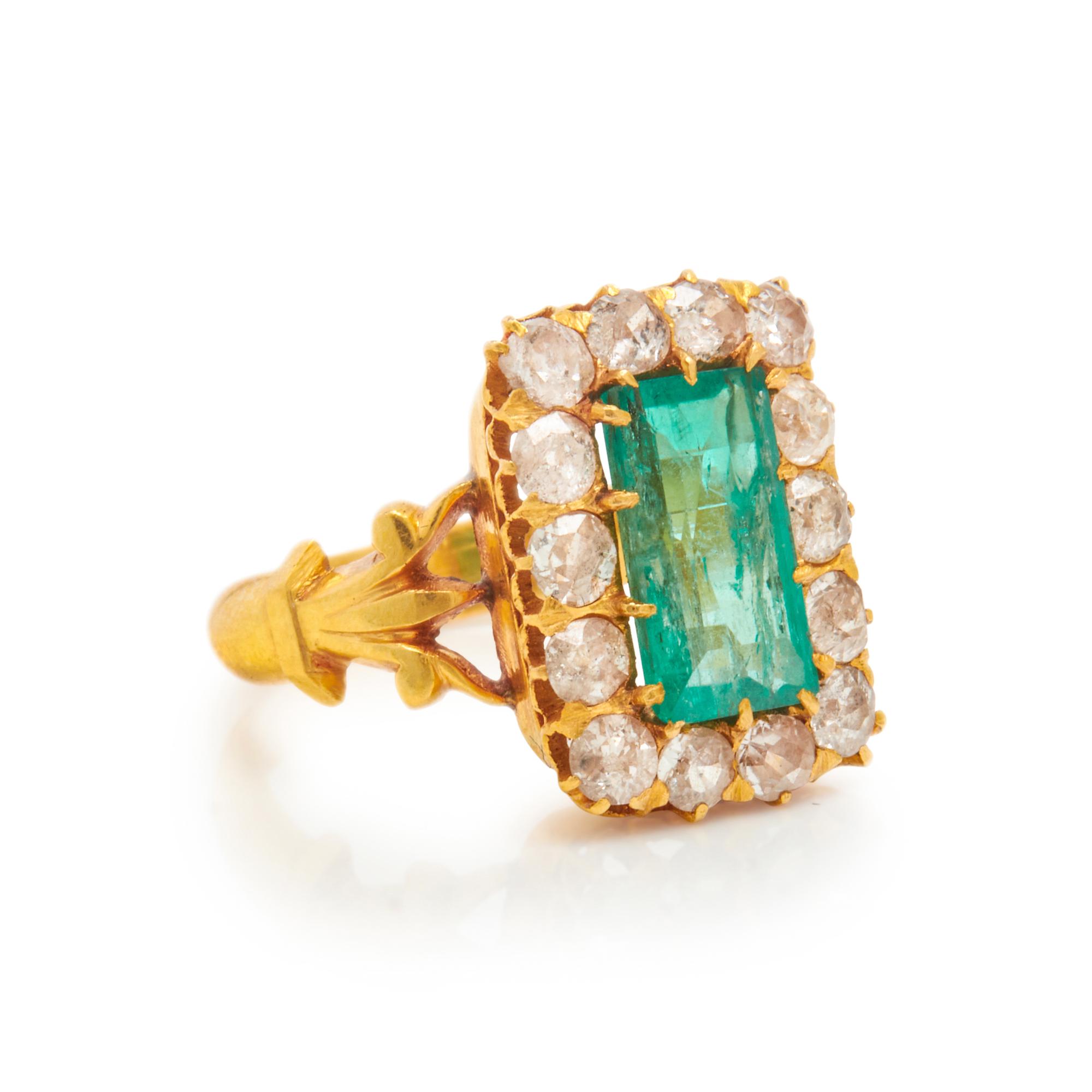 ANTIQUE, EMERALD AND DIAMOND RING