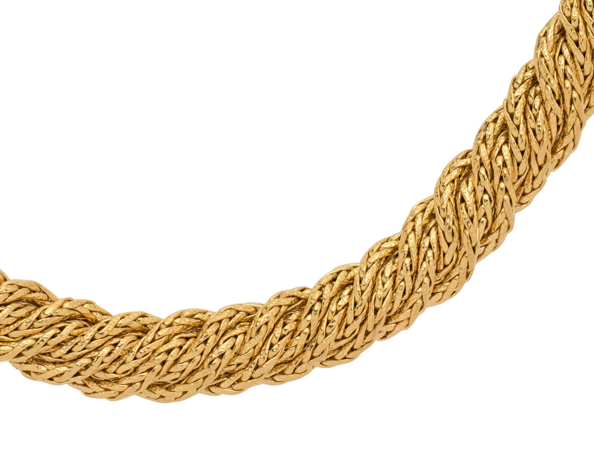 YELLOW GOLD NECKLACE