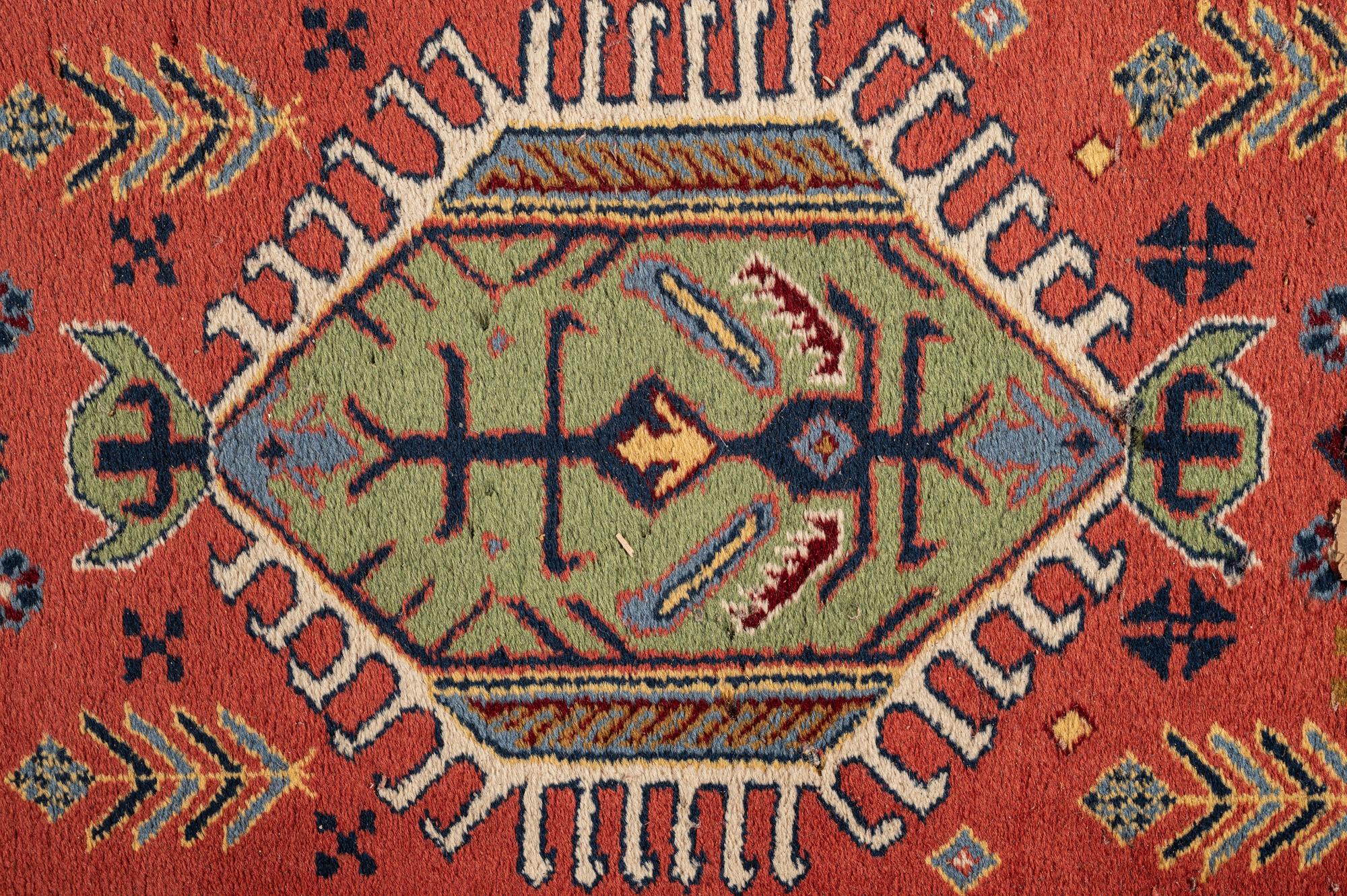 An Indo-Heriz Wool Runner