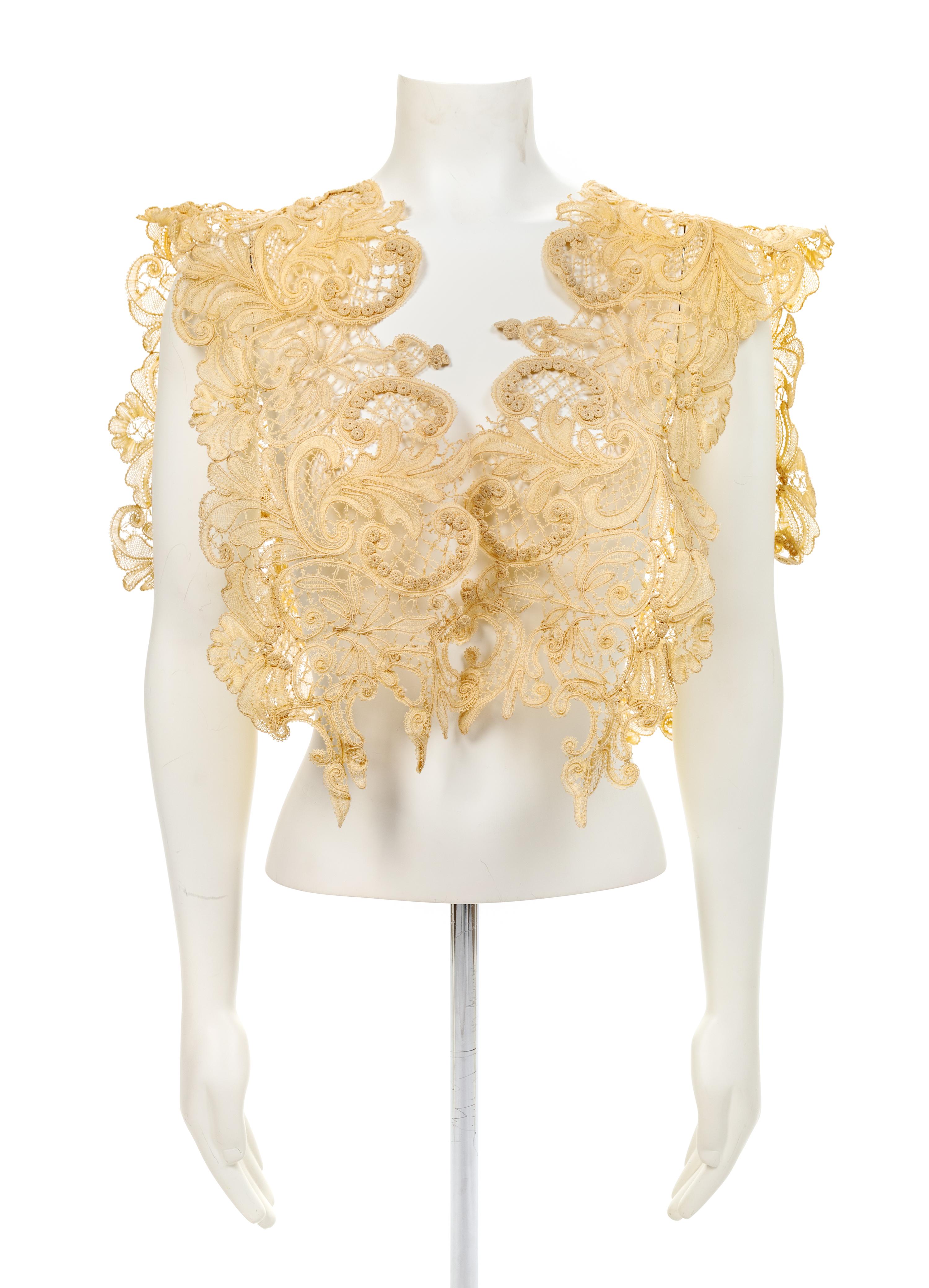 A Beige Lace Shawl, 1910-40s
