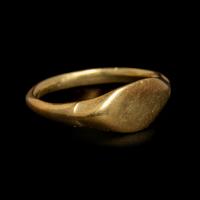 A Roman Gold Finger Ring
