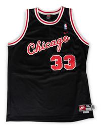 A Scottie Pippen Signed Autograph Chicago Bulls Nike Basketball Jersey (Beckett Authentication Services BAS Certified),