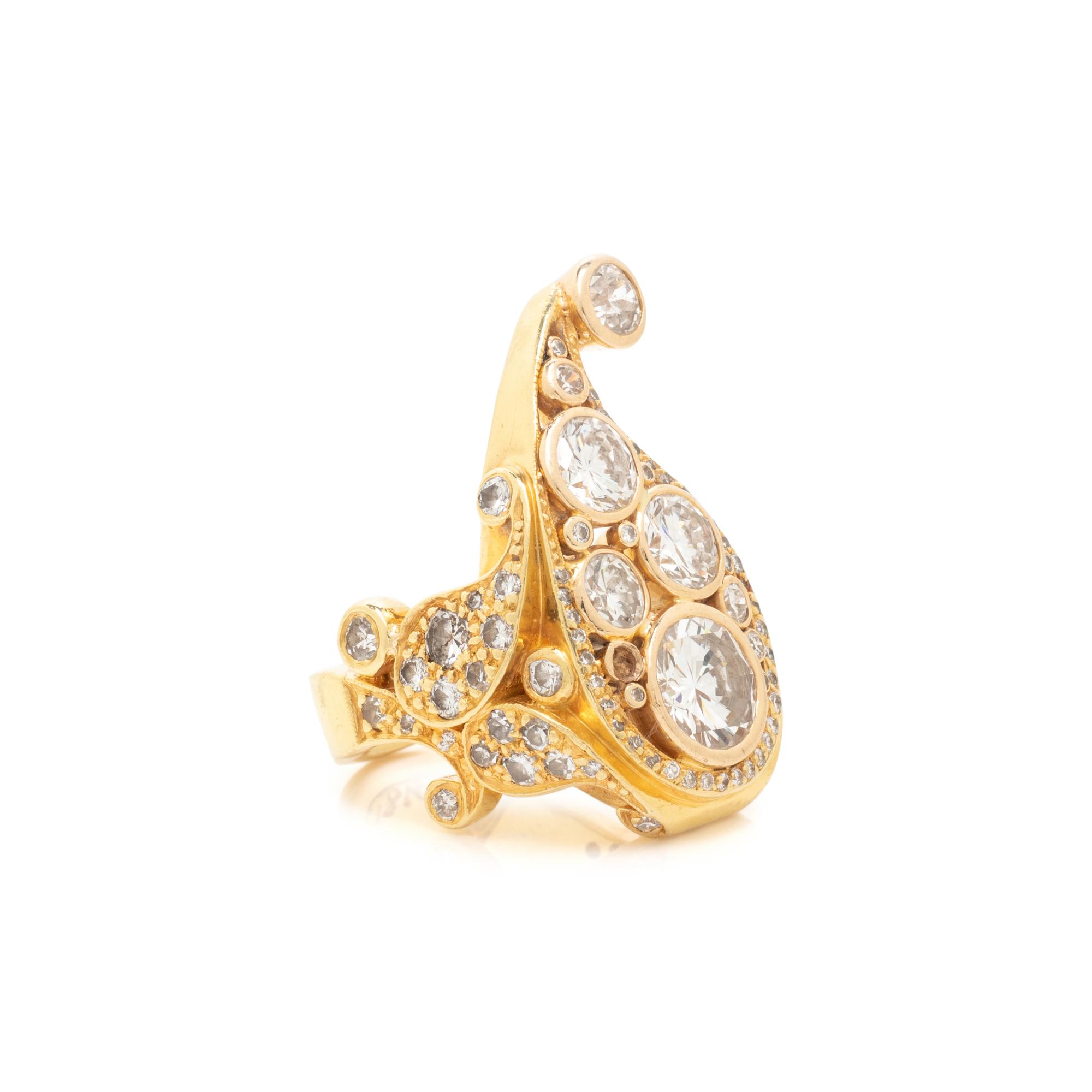 YELLOW GOLD AND DIAMOND PAISLEY RING