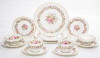 A Royal Worcester Partial Luncheon Service Diameter of luncheon plate 9 inches. — 20TH CENTURY