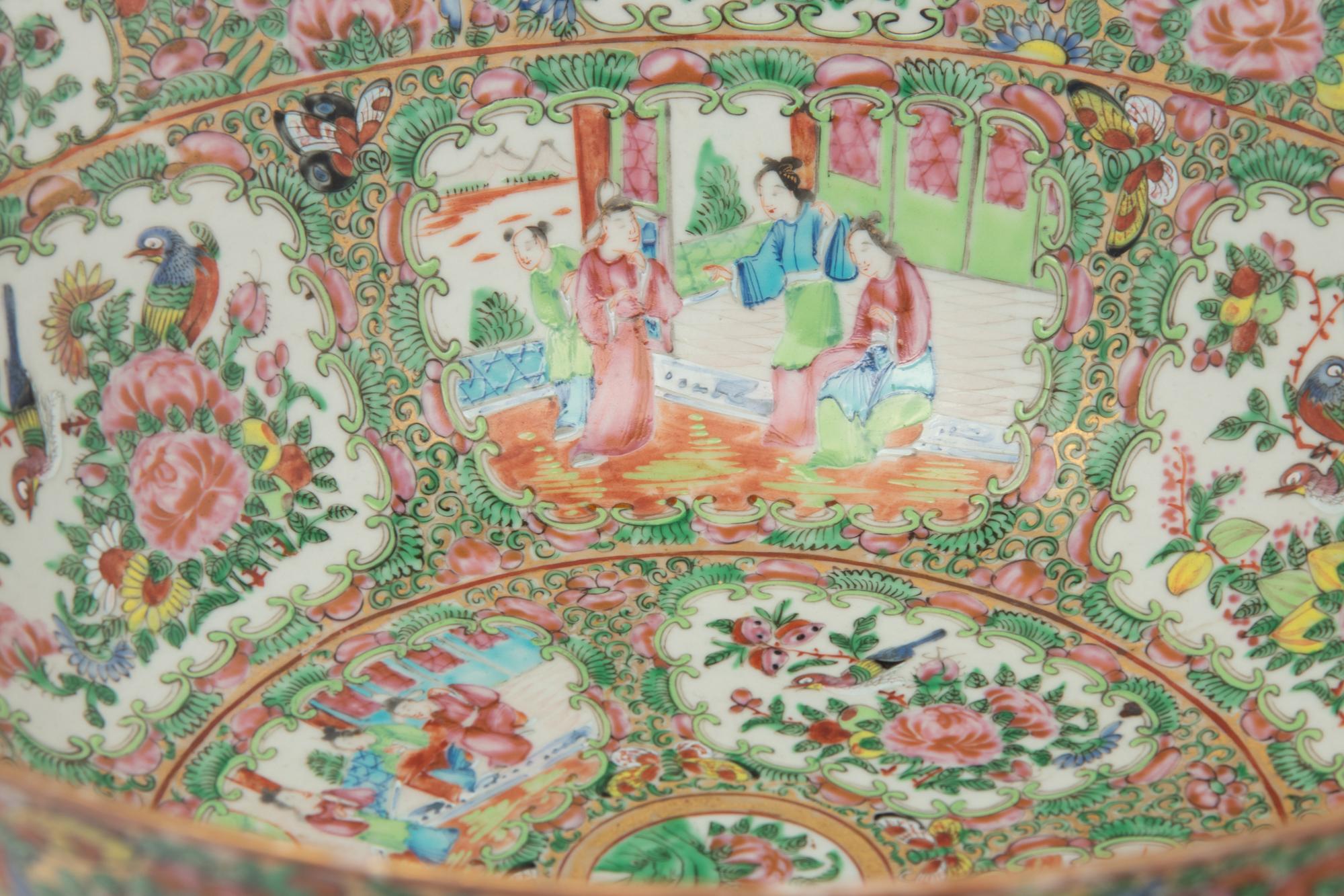 A Rose Medallion Porcelain Center Bowl