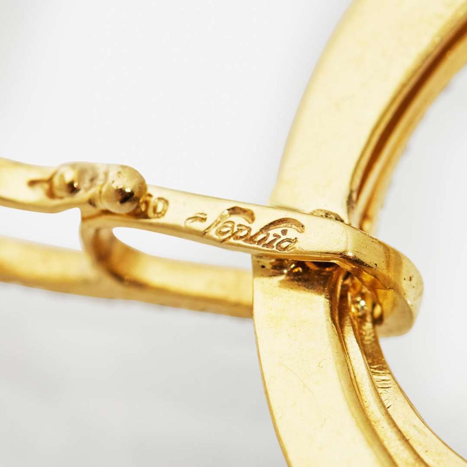 A Gold and Diamond Necklace by Sophia