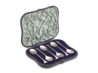 A Cased Set of Six Victorian "Onslow" Silver Teaspoons
