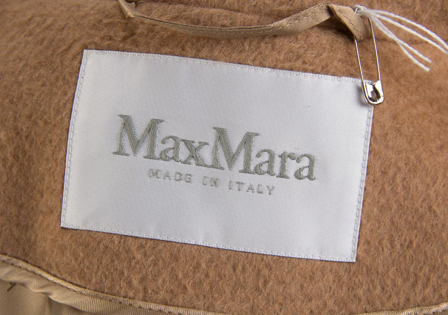 A Max Mara Camel Hair Coat, Size 0.