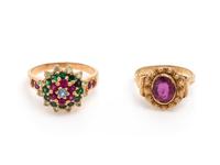 COLLECTION OF GEMSTONE RINGS