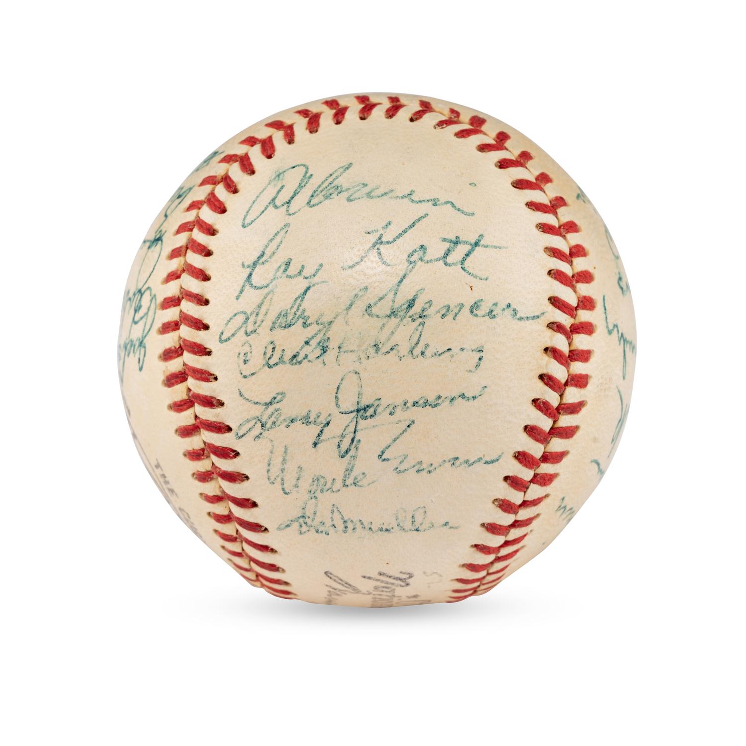A 1952 New York Giants Team Signed Autograph Baseball