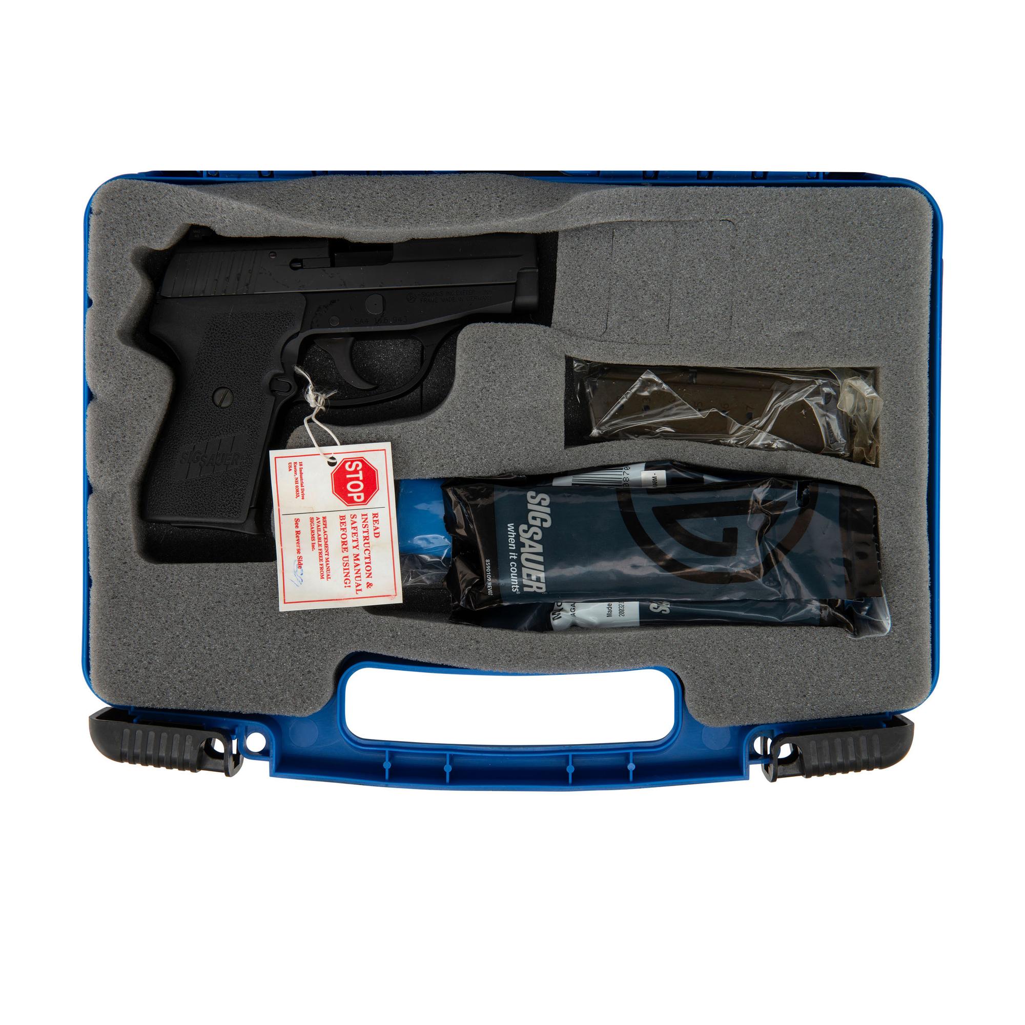 *Sig Arms P239 DAO .40 S&W Pistol New In Box with Accessories