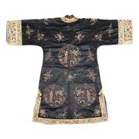 Two Chinese Embroidered Silk Robes, 20th century — 近代 絲織綢緞長袍兩件