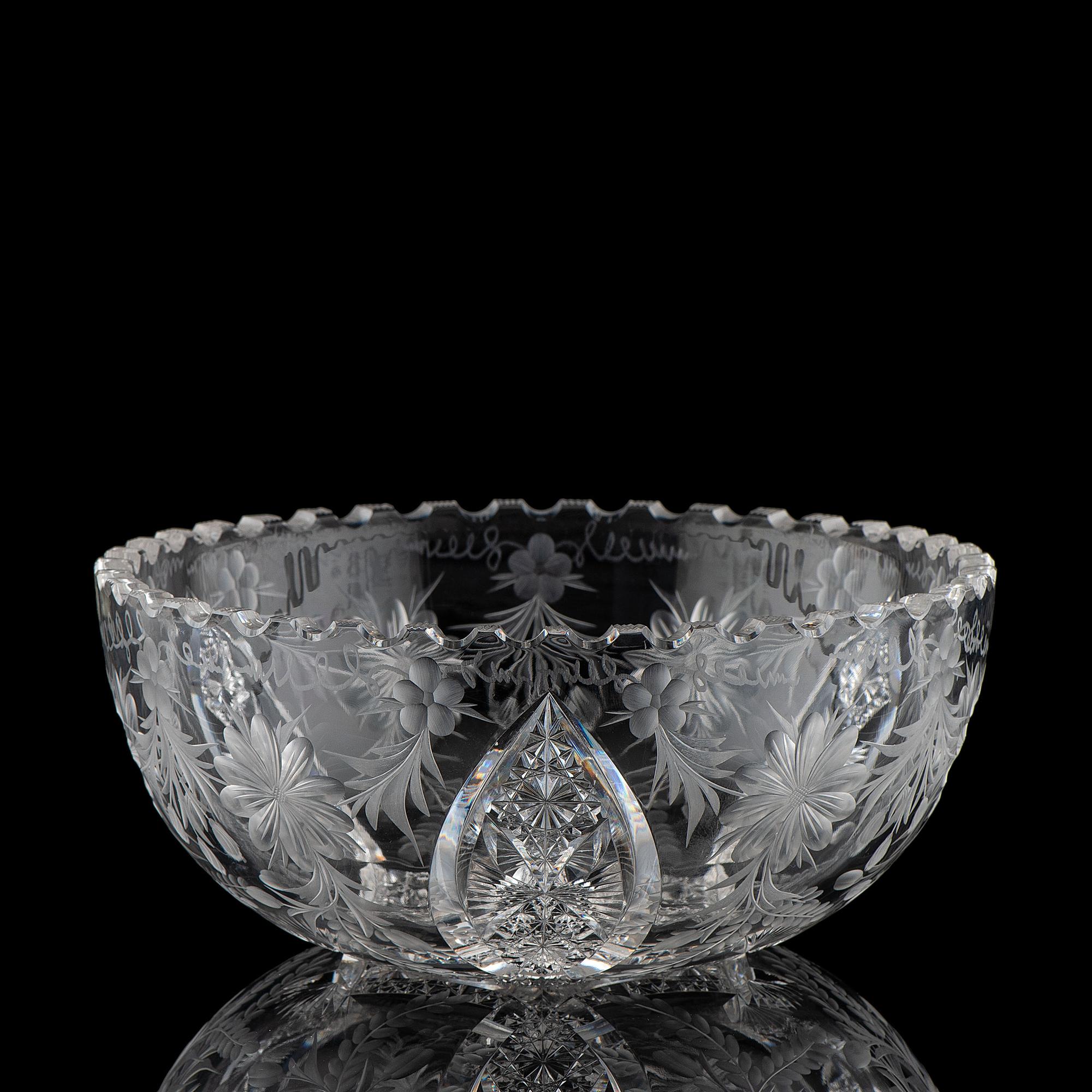 A Tuthill Brilliant-Cut Glass Berry Bowl