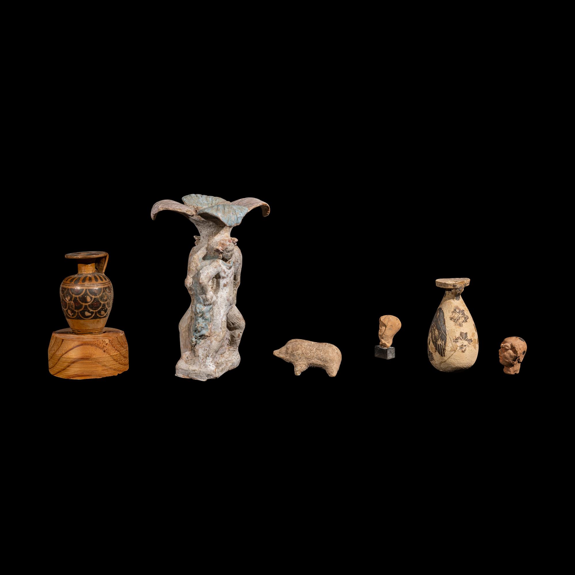 A Group of 6 Greco-Roman Figures and Vessels