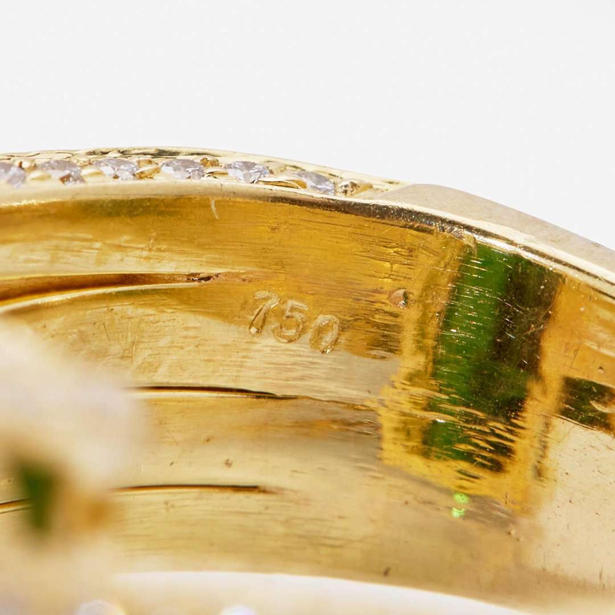 An 18K Yellow Gold, Green Tourmaline, and Diamond Ring
