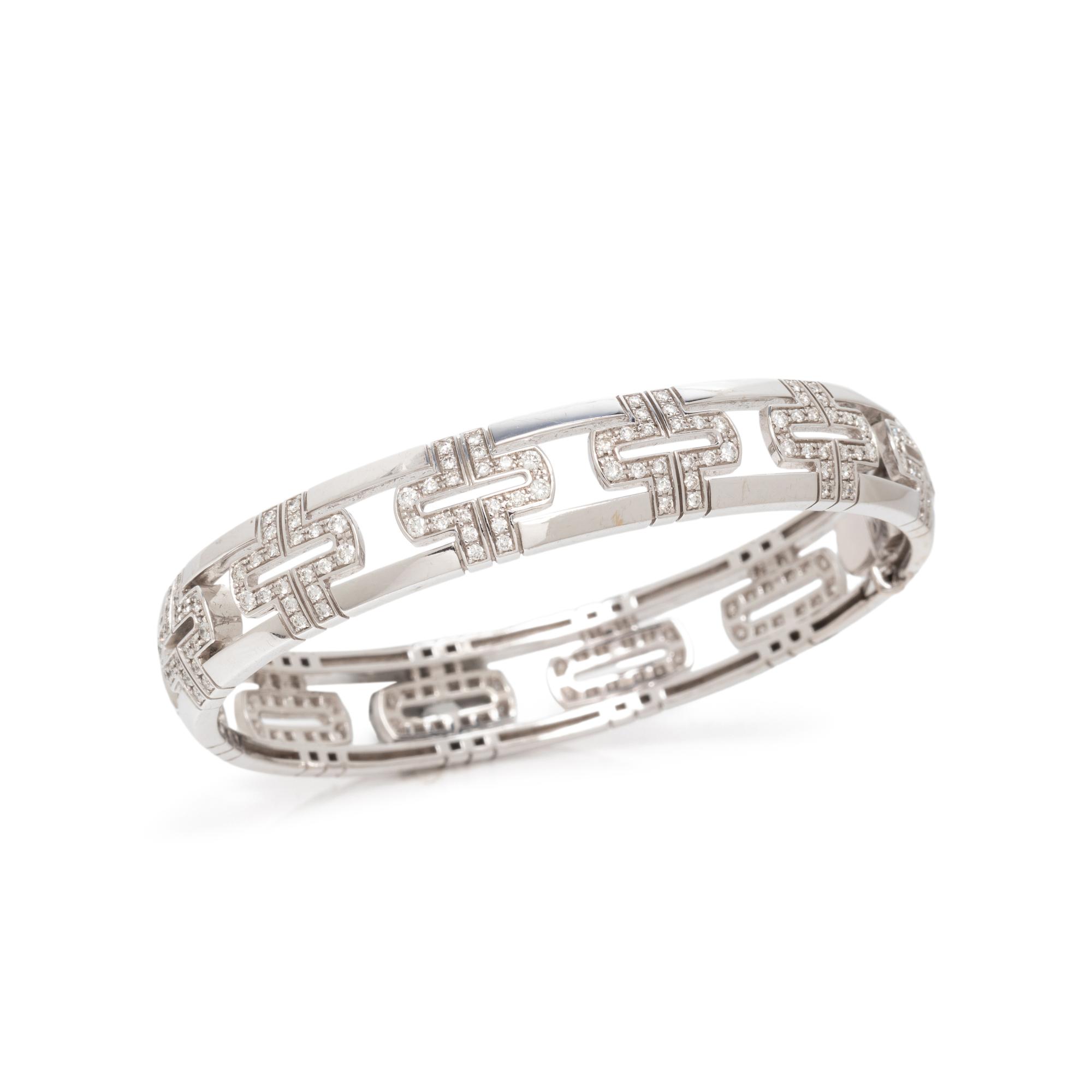 BULGARI, WHITE GOLD AND DIAMOND 'PARENTESI' BANGLE BRACELET