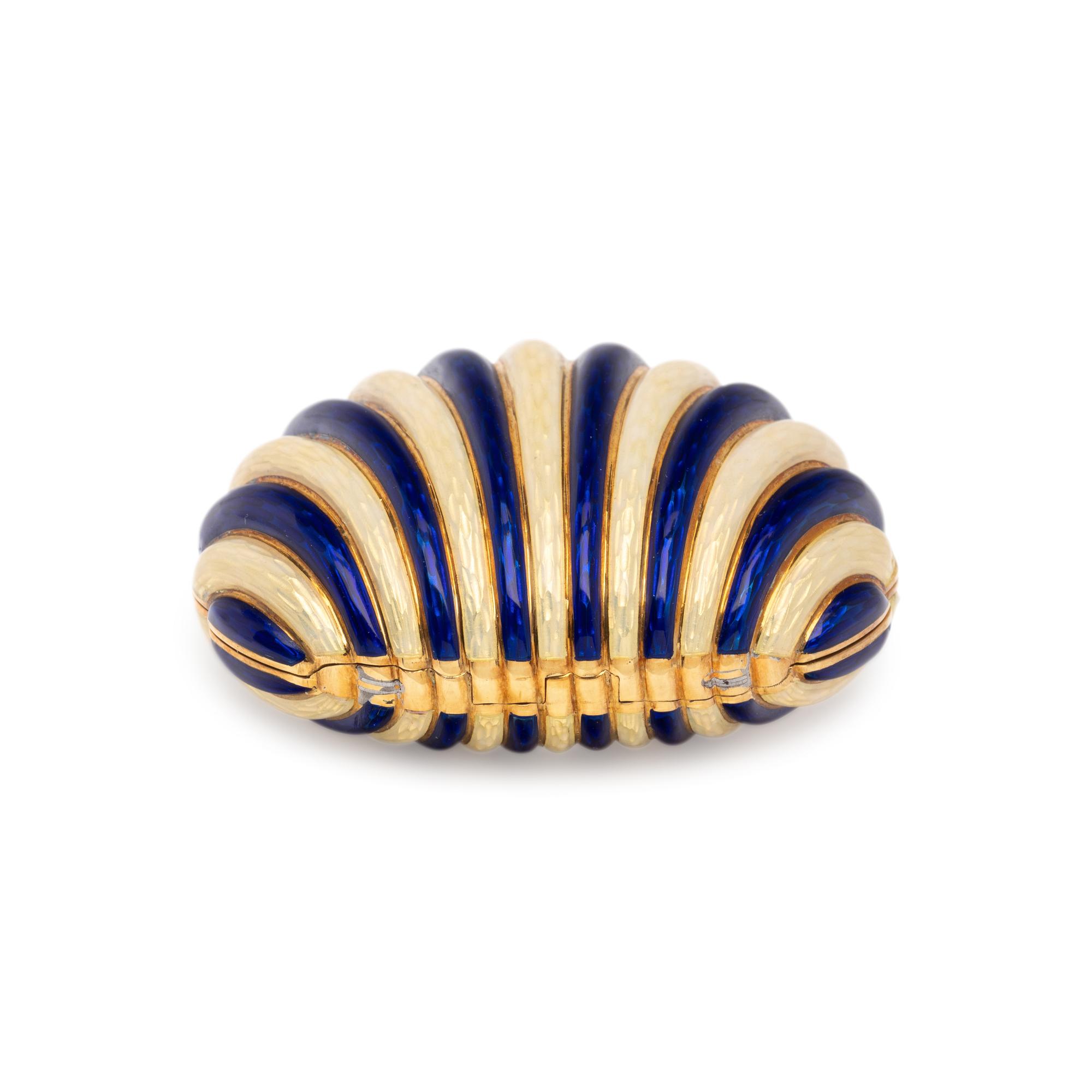 SPAULDING & CO., YELLOW GOLD AND ENAMEL PILL BOX