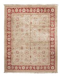 An Agra Style Wool Rug