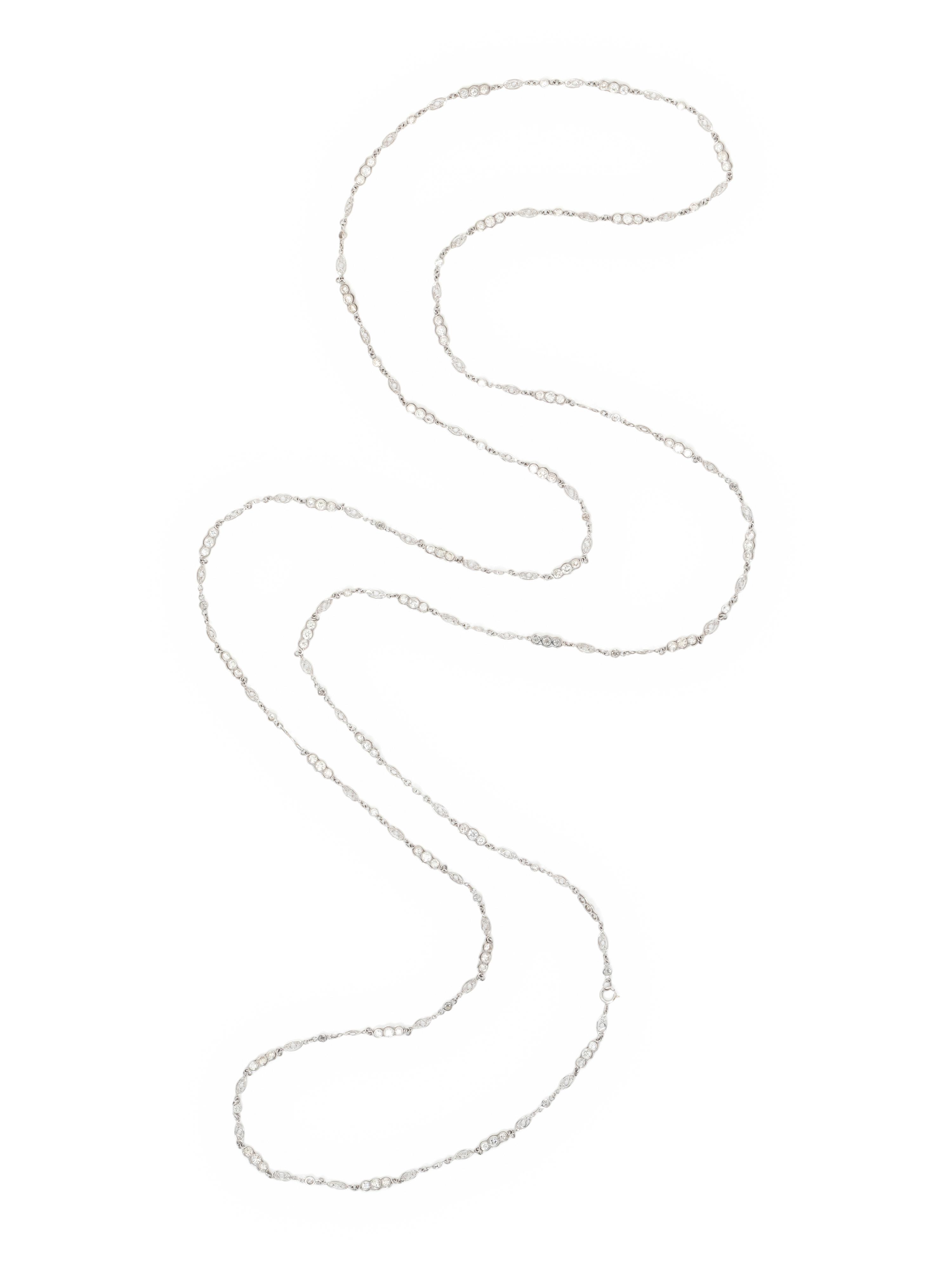 WHITE GOLD AND DIAMOND LONGCHAIN NECKLACE