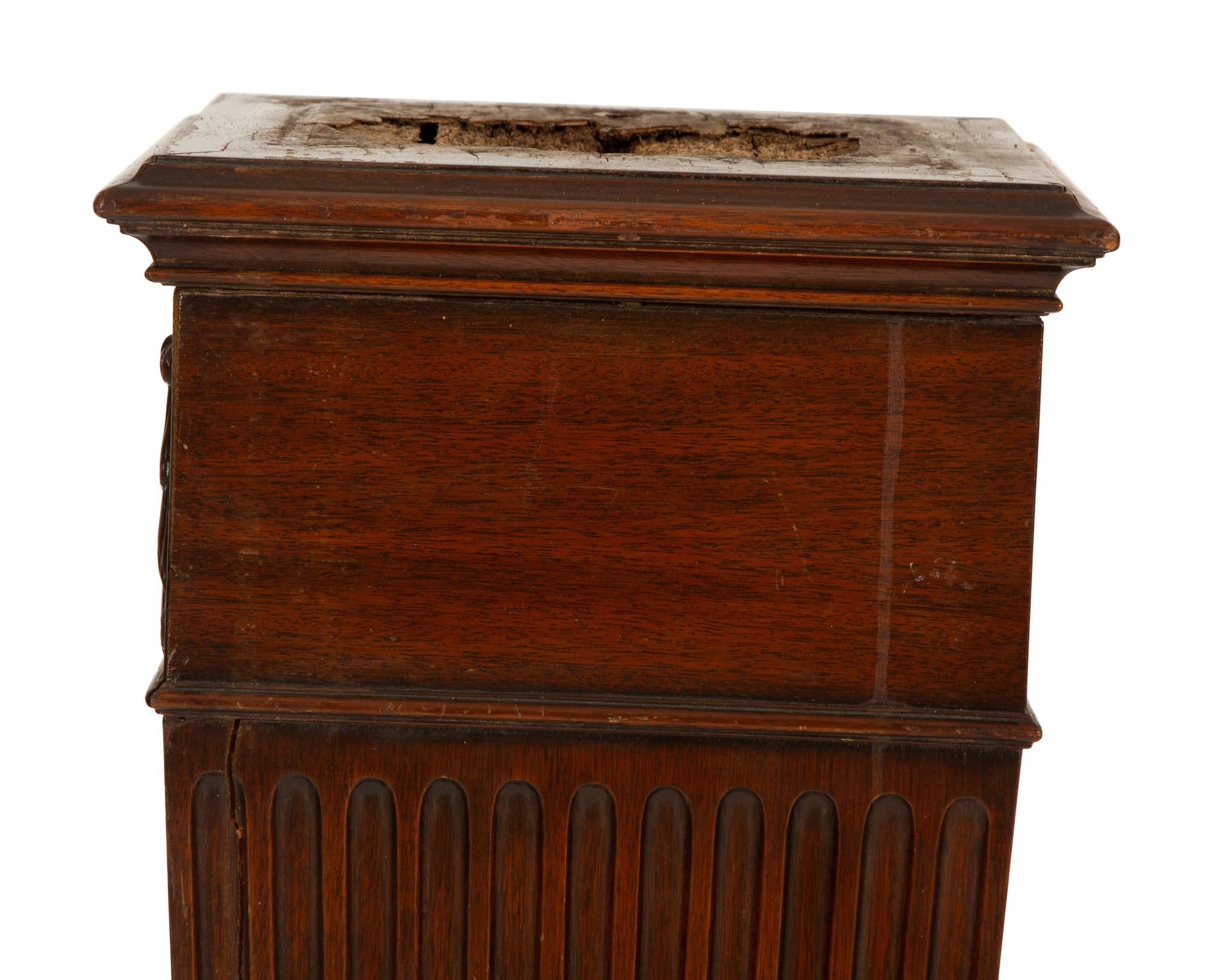 A Regency Style Mahogany Pedestal