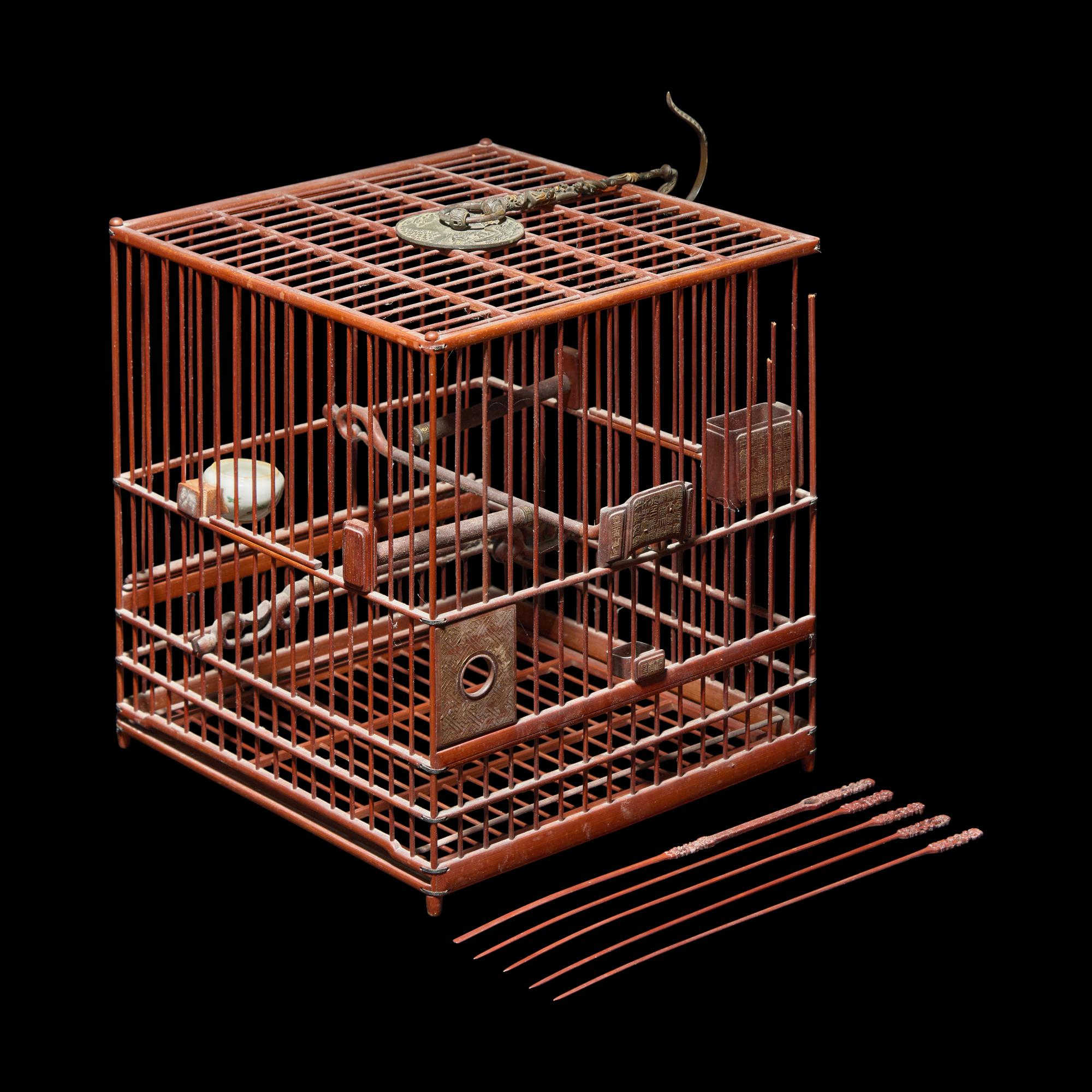 A Finely Made Chinese Bamboo Bird Cage with Bronze and Inlaid Fittings — 竹鳥籠