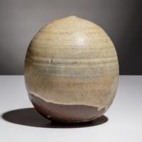 Toshiko Takaezu (American, 1922–2011) — Closed Form with Rattle